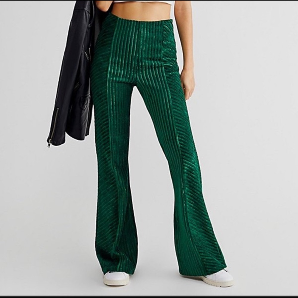 Free People Slim Pull-On Velvet Flares